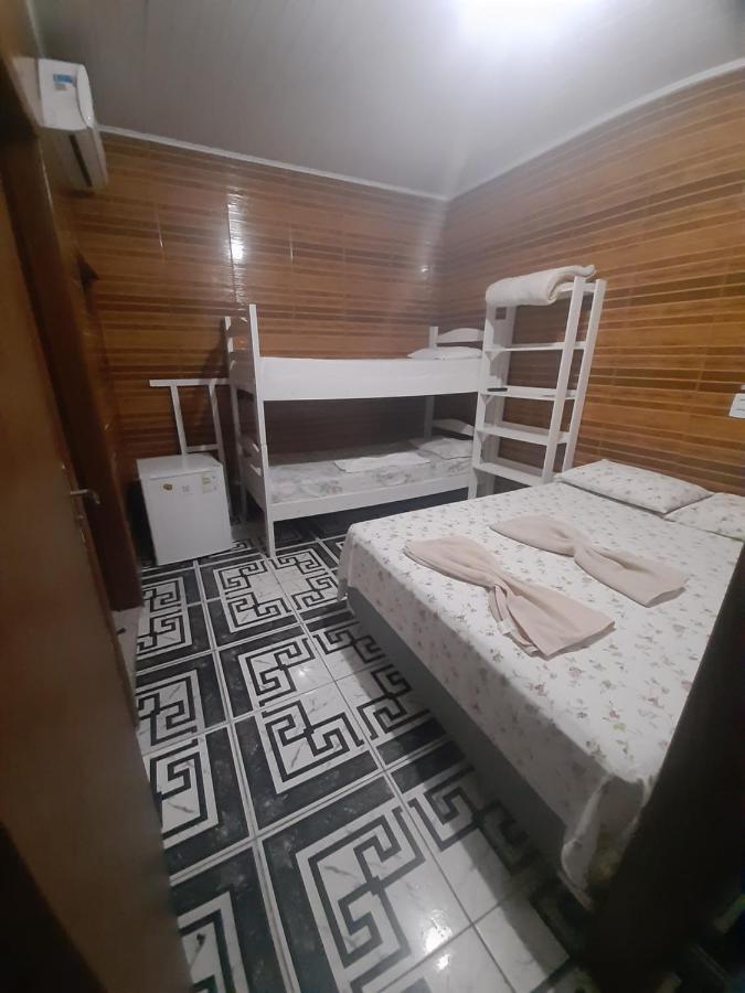 佩尼亚Hospedagem Da Clo公寓 外观 照片